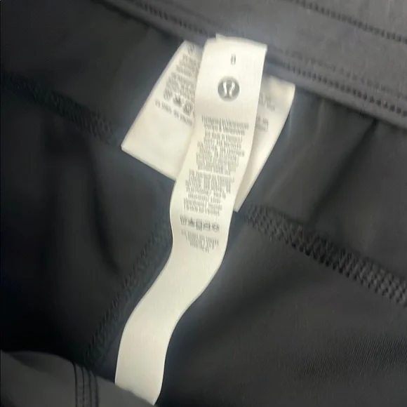 Lululemon Softstreme HR Straight-leg Crop 24” NWT - Picture 3 of 5